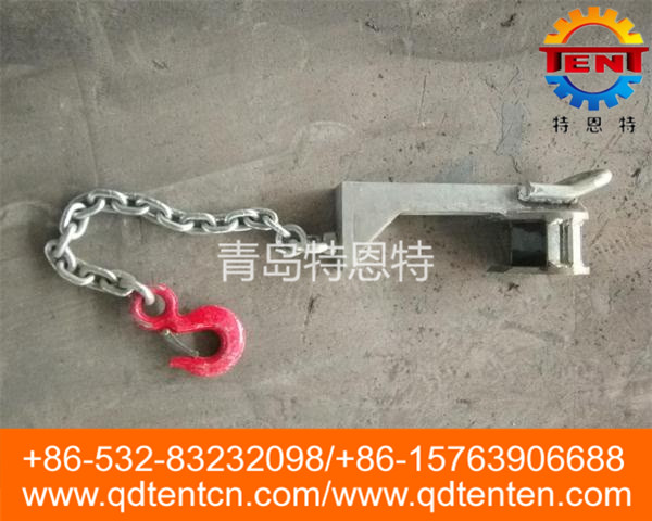 Bull buckle anklet