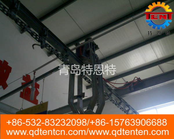 Pneumatic pig unload device