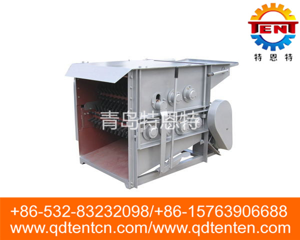 Single defeatherer machine